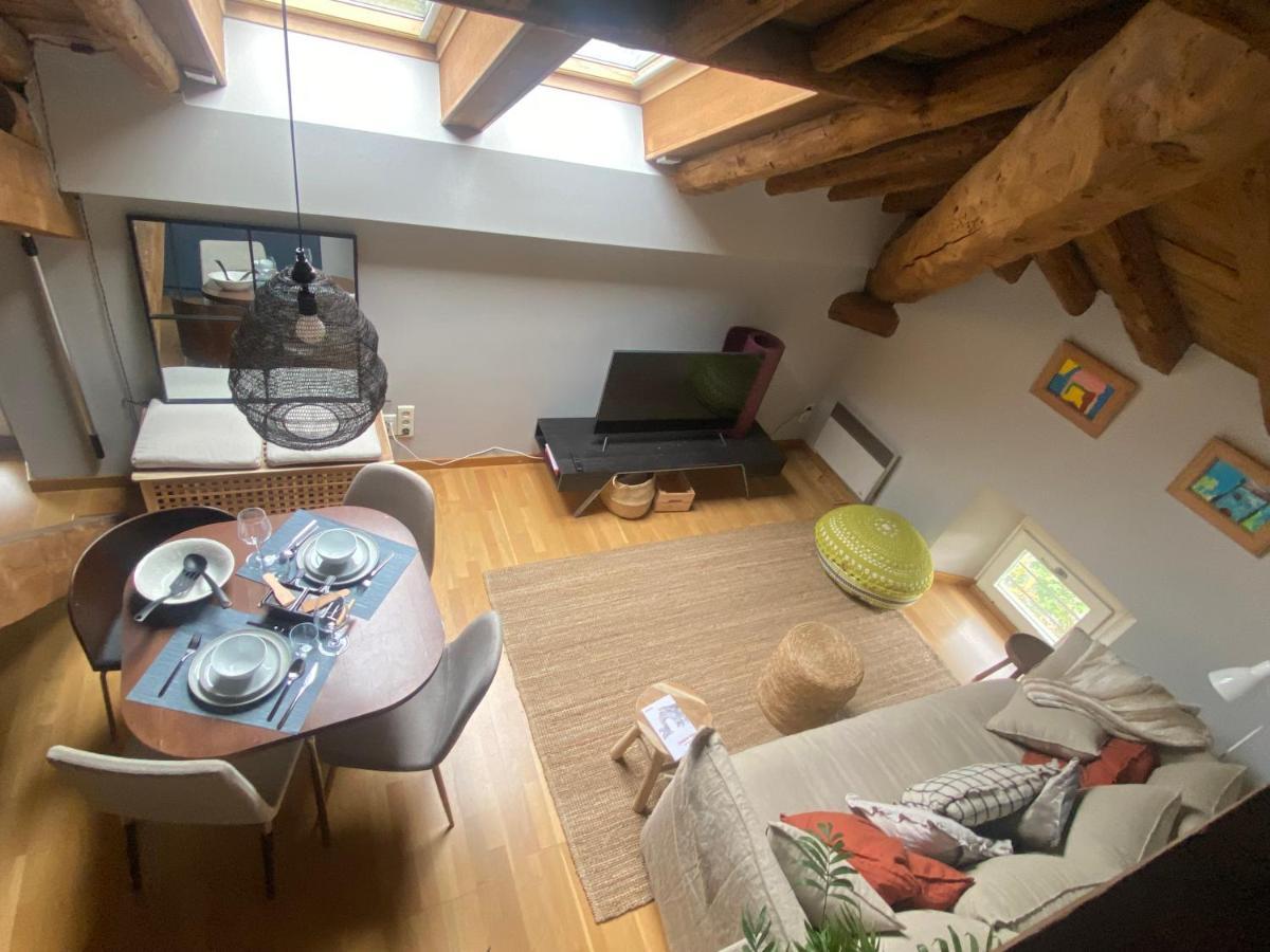 Loft De La Place Bourg-Madame Exterior photo